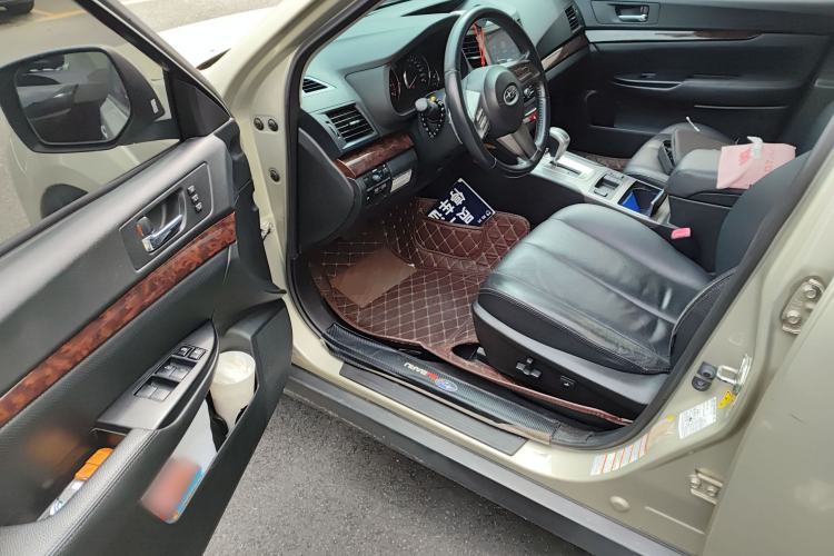 Used Subaru Outback 2012 2.5i Luxury Edition
