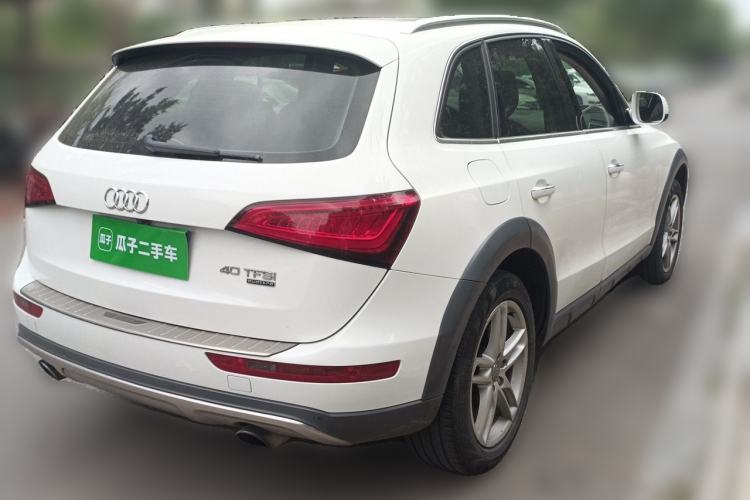 Used Audi Q5 2017 Plus 40 TFSI Technology Model Rear Right 45 Deg