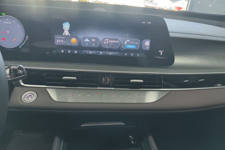 Used Chery Tiggo 8 PLUS 2024 Champion Edition 290TGDI DCT Deluxe Version 5-Seater