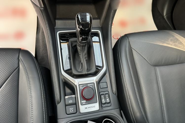 Used Subaru Forester 2021 2.0i Luxury Edition Interior 4