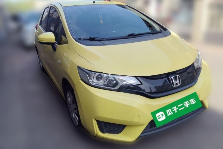Used Honda Fit 2014 1.5L LX CVT Comfort Model Front Right 45 Deg