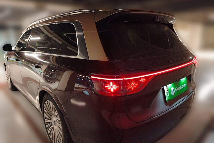 Used Hima AITO M9 2025 Extended-Range Ultra Version 52 kWh 6-Seater Rear Left 45 Deg