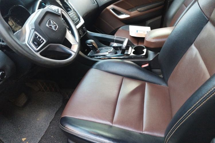 Used JMC Yusheng S350 2016 2.0T Automatic All-Wheel Drive Gasoline Ultra-Luxury 5-Seater
