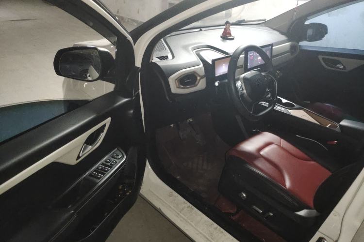 Used SOL E10X 2022 Flower Fairy Design Four-Leaf Clover Driver Seat