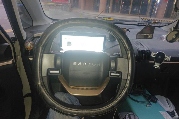 Used Baojun KiWi EV 2021 Artist Model Ternary Lithium Steering Wheel