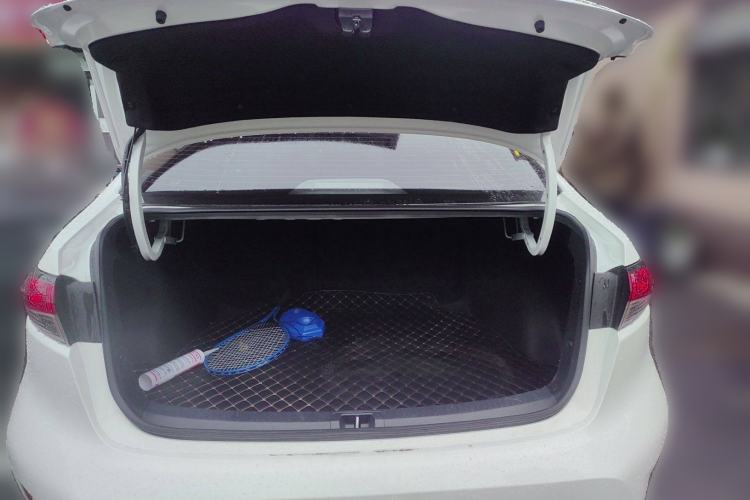 Used Toyota Levin 2024 Smart Electric Hybrid Dual-Engine 1.8L Luxury Edition Trunk