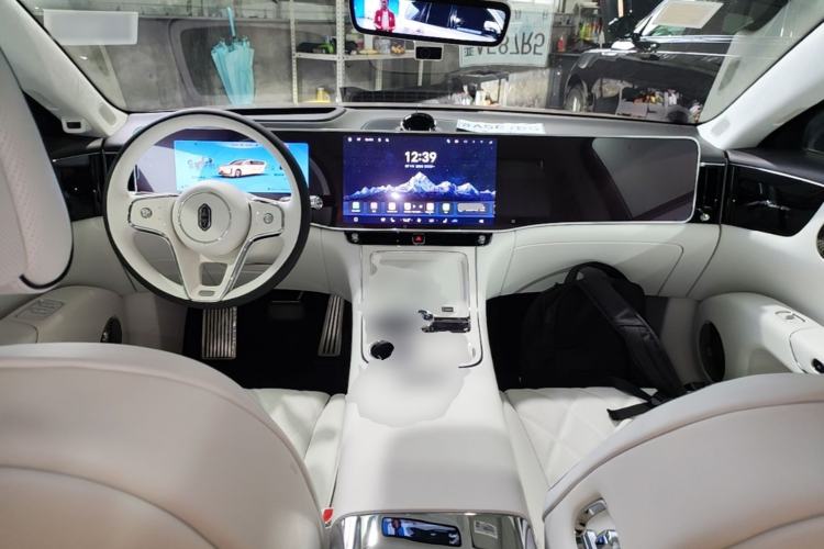 Used Hima S800 2025 Model, Range-Extended Starlight Executive Edition, 4 Seats
