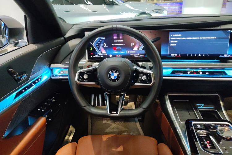 Used BMW 7 Series 2023 740Li Luxury Edition M Sport Package Steering Wheel