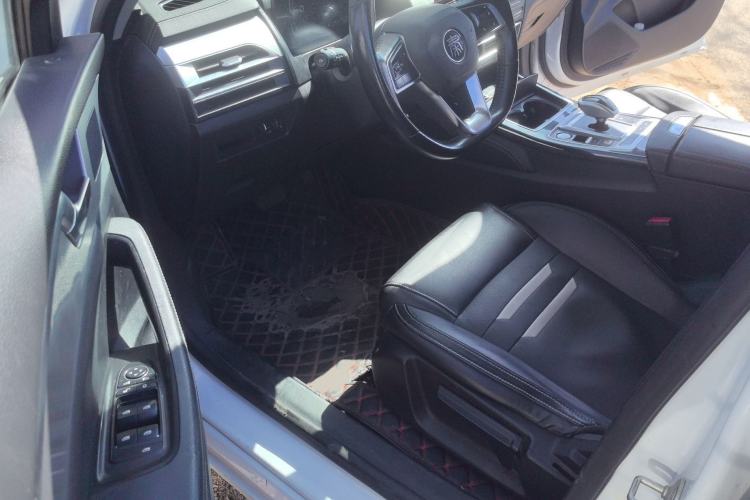 Used BYD Qin Pro New Energy 2019 DM Super Edition 1.5TI Automatic Smart Connect X-Trail Model China VI Standard Driver Seat