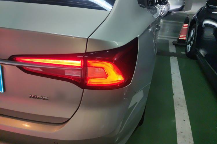 Used Roewe i5 2020 1.5L Manual 4G Connect Leehao Flagship Edition
