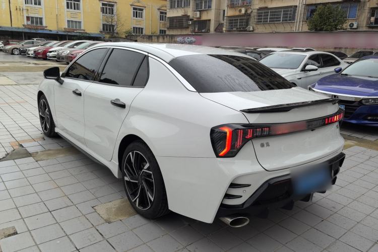 Used Lynk & Co 03 2025 1.5TD DCT Champion Edition Pro Rear Left 45 Deg