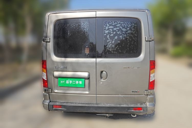 Used SAIC MAXUS Xintu V80 2014 2.5T Aoyuntong Short Wheelbase Low Roof