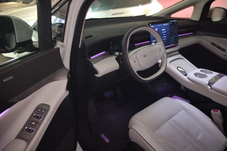 Used XPeng X9 2025 650 Long-Range Max