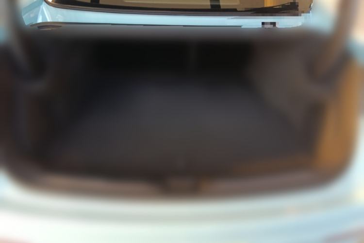 Used Hima Luxeed S7 2025 785 km Ultra Trunk