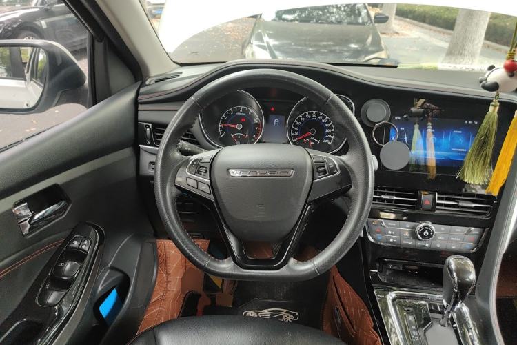 Used Venucia T70 2018 2.0L CVT Smart Enjoyment Version Steering Wheel