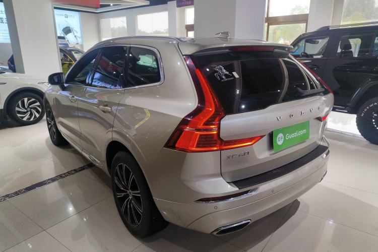 Used Volvo XC60 2021 T5 4x4 Smart Luxury Edition