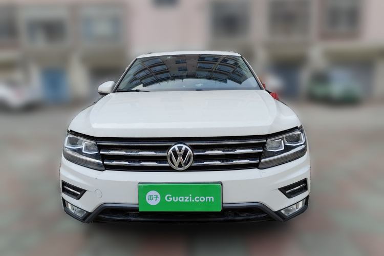 Used Volkswagen Tiguan L 2019 Revised 330TSI Automatic Two-Wheel Drive Smart & Luxury Edition China VI Standard
