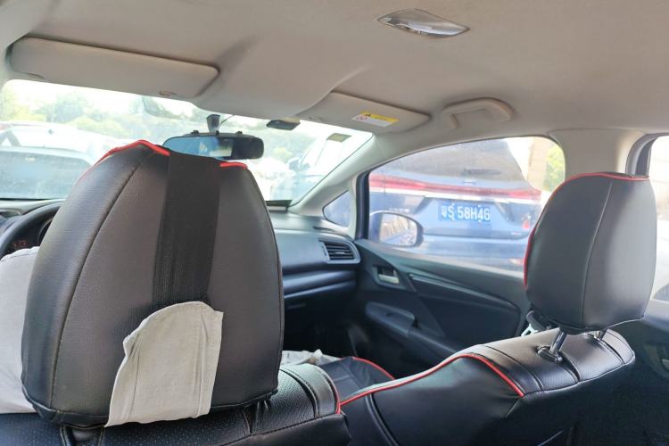 Used Honda Fit 2018 1.5L CVT Comfort Version Headliner