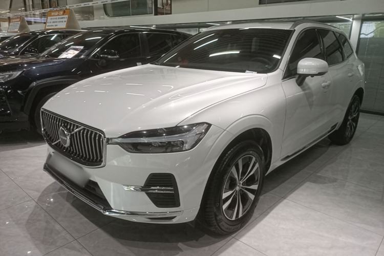 Used Volvo XC60 2024 B5 4x4 Smart Luxury Edition