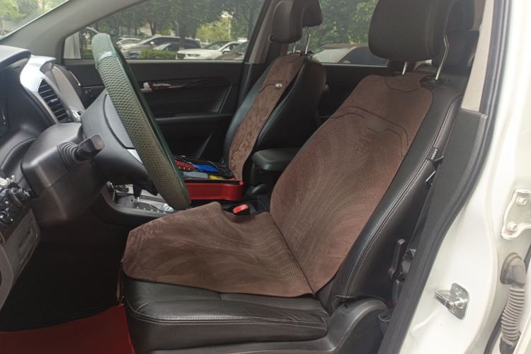 Used Chevrolet Captiva 2017 2.4L 4x4 Flagship Edition 7-Seater Left Front Seat