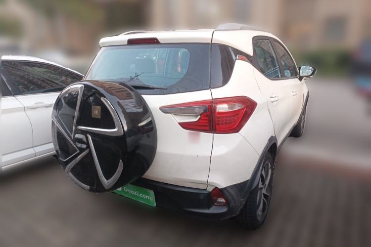 Used BYD Yuan 2016 1.5L Manual Luxury Version