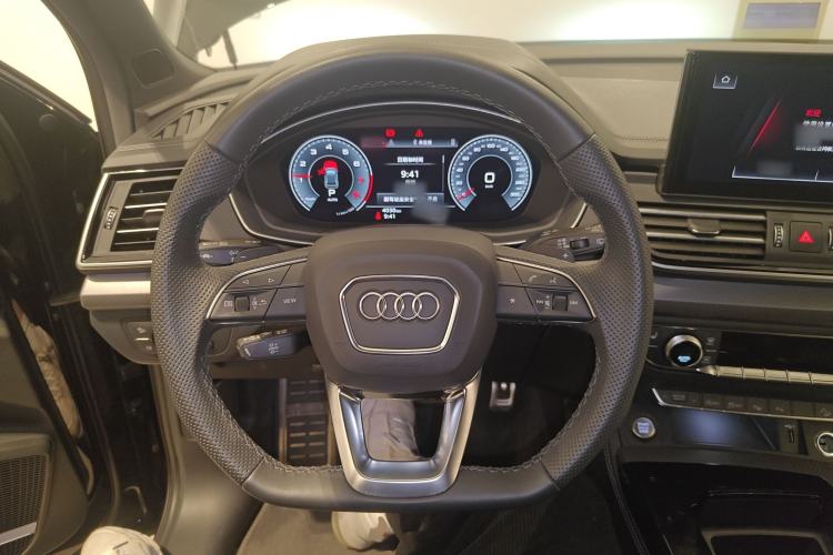 Used Audi Q5L 2025 quattro 45th Anniversary Edition 45 TFSI Luxury Dynamic Model
