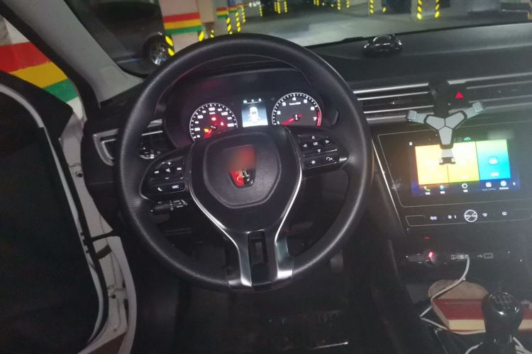 Used Roewe i5 2020 1.5L Manual 4G Connect Leehao Flagship Edition
