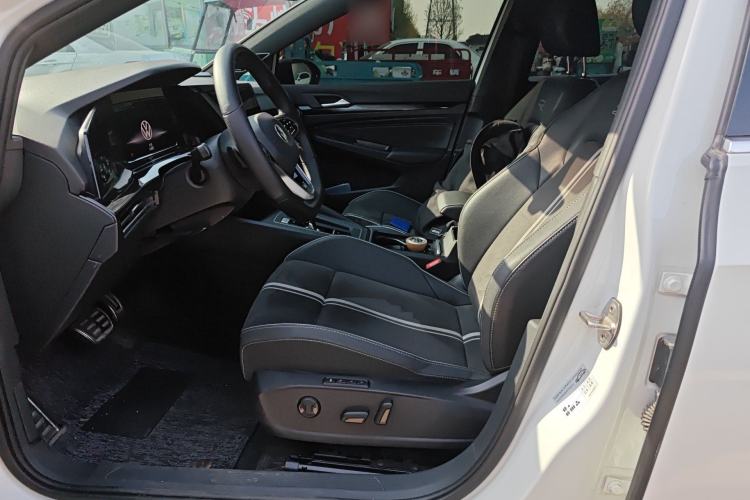 Used Volkswagen Golf 2023 280TSI DSG R-Line Lite Left Front Seat