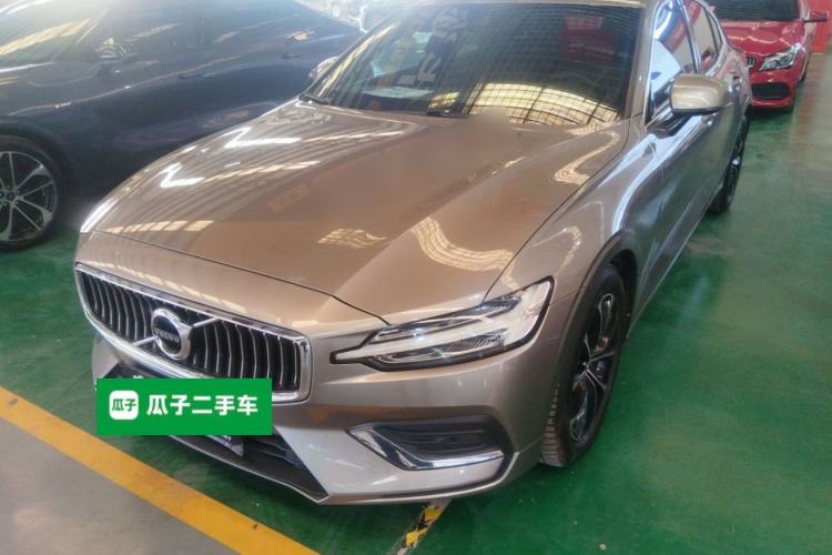 Used Volvo S60 2021 T4 Zhiyi Luxury Edition
