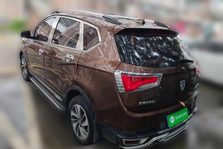 Used Baojun 560 2015 1.8L manual luxury version
