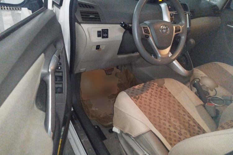 Used Toyota Verso 2011 180E CVT Elite Edition
