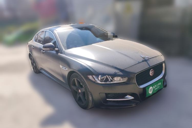 Used Jaguar XE 2017 2.0T 200 PS R-Sport
