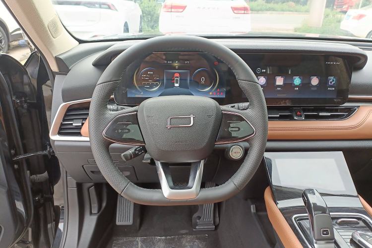 Used Bestune T99 2023 2.0T Automatic Prestige Edition (8AT)
