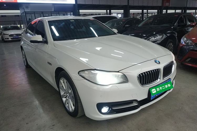 Used BMW 5 Series 2014 528Li Leading Model
