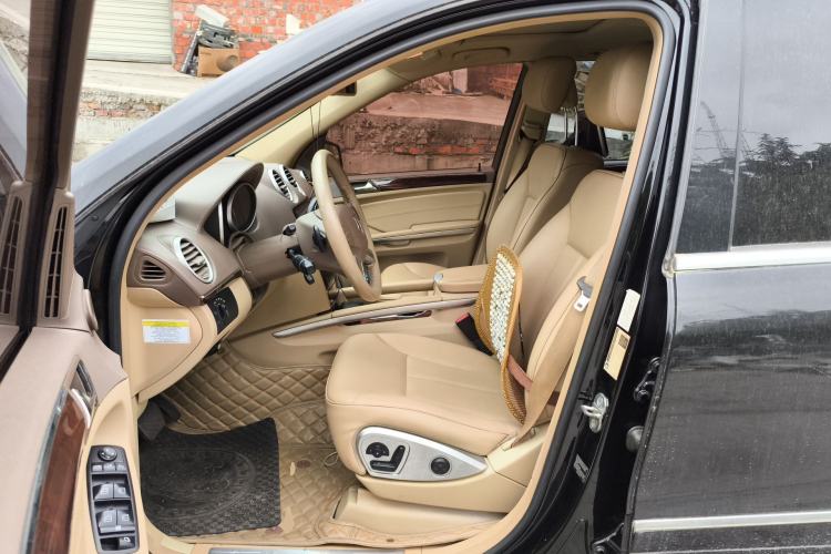 Used Mercedes-Benz GL-Class  Left Front Seat