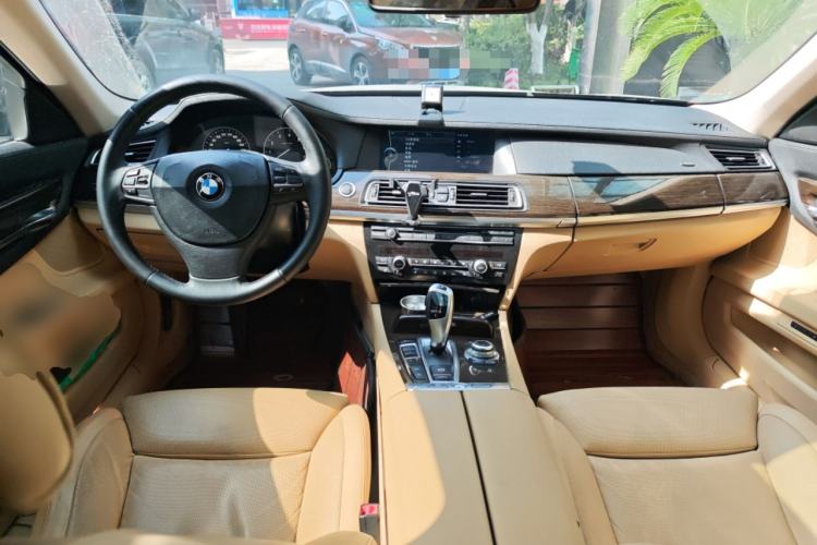 Used BMW 7 Series 2009 730Li Leading Model