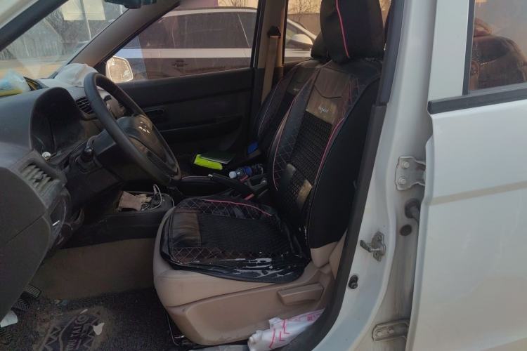 Used Wuling Hongguang 2014 1.5L S Standard Version Left Front Seat