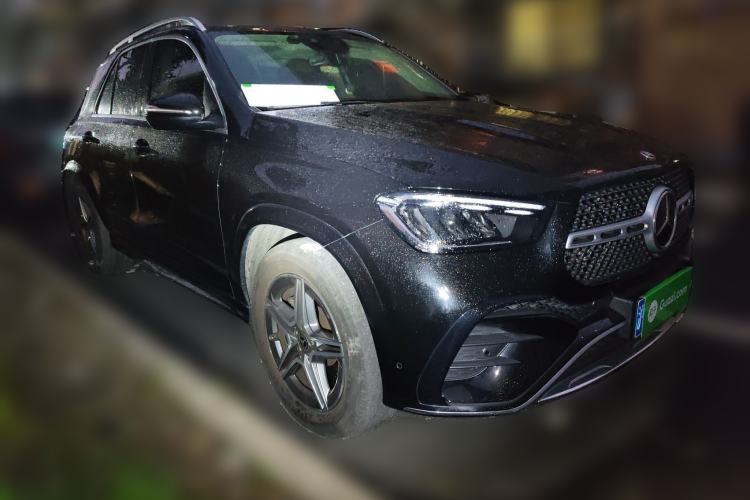 Used Mercedes-Benz GLE 2024 GLE 450 4MATIC AMG Line Front Right 45 Deg