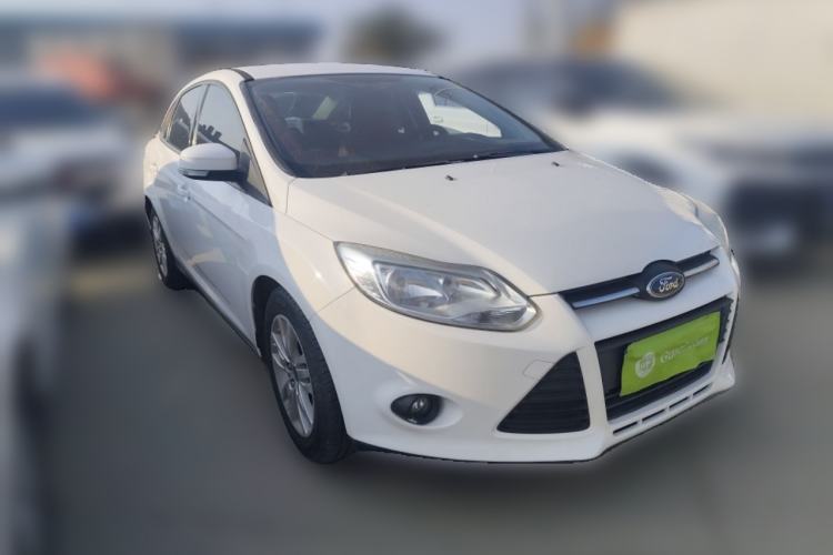 Used Ford Focus 2012 Sedan 1.6L Manual Comfort Model
