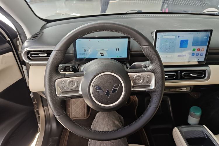 Used Wuling Bingo PLUS 2024 510 km Flagship Edition Four-Seater Version
