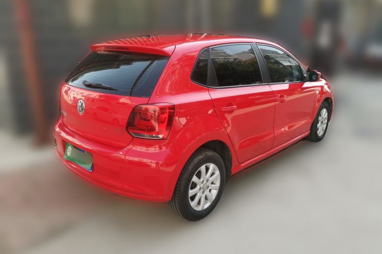 Used Volkswagen Polo 2013 1.4L Manual Fashion Edition