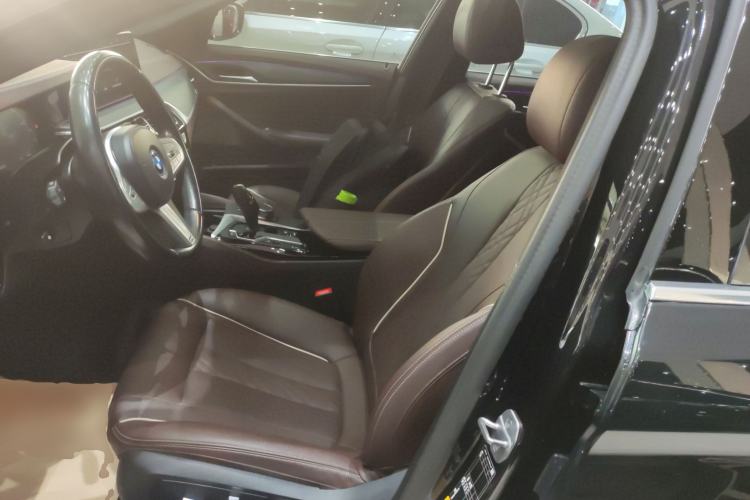 Used BMW 5 Series New Energy 2022 Second Facelift 535Le M Sport Package
