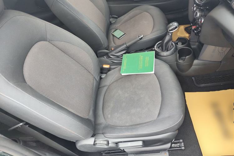 Used MINI 2014 1.5T COOPER Fun
