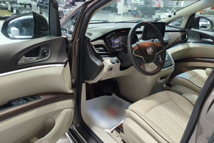 Used Buick GL8 2023 Land Executive Class Comfort Model
