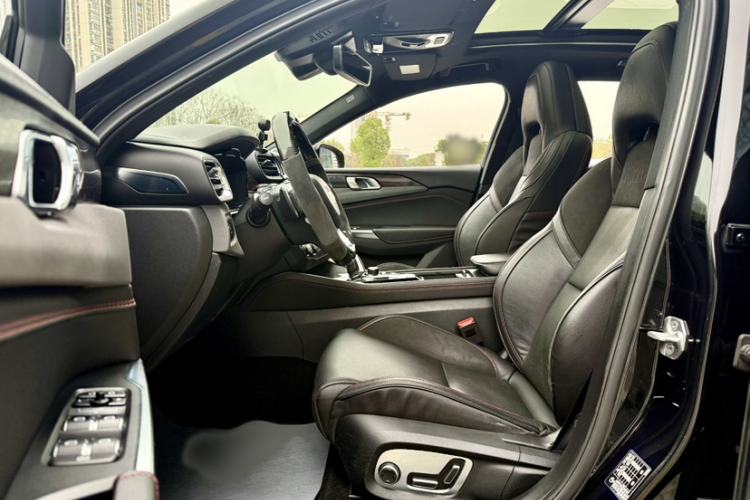 Used Lynk & Co 03 2019 2.0TD Automatic Jing Pro Edition Interior 3