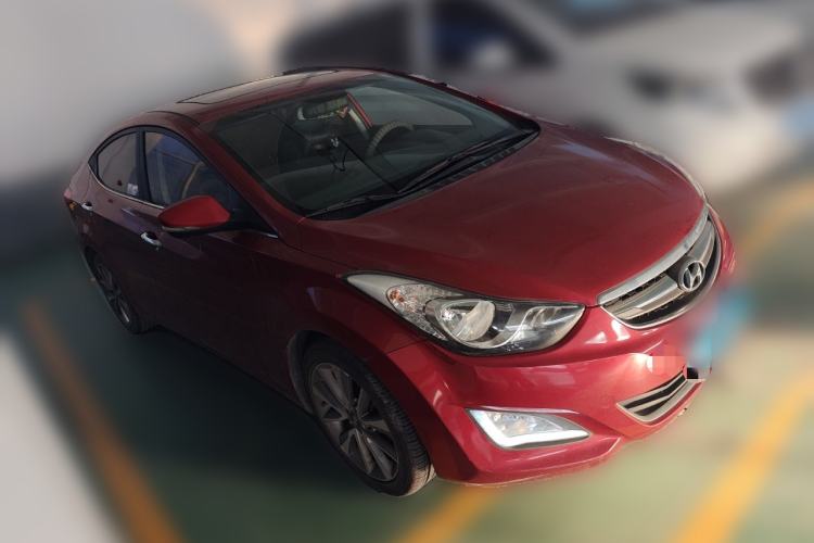 Used Hyundai Elantra (5th Generation / Langdong) 2015 1.6L Automatic Leading Model Front Right 45 Deg