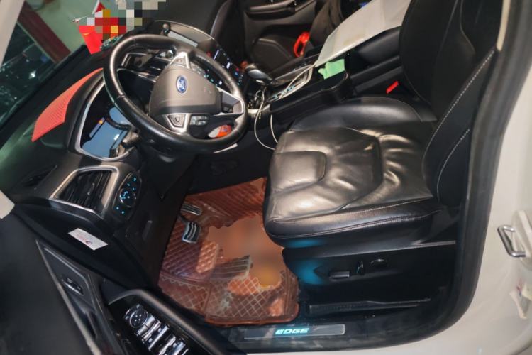 Used Ford Edge 2016 EcoBoost 245 Four-Wheel Drive Titanium 7-Seater
