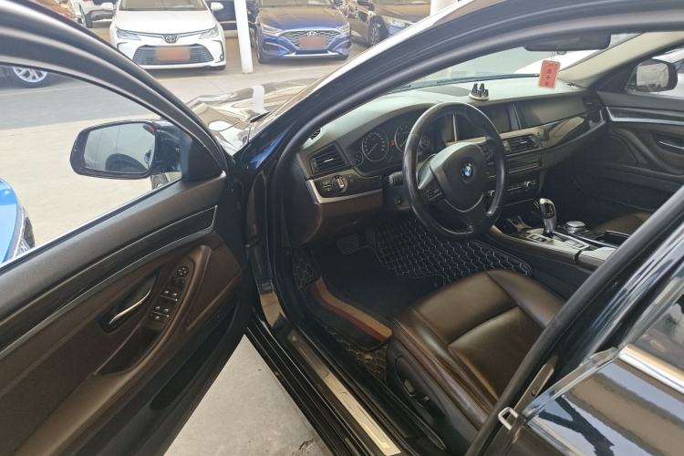 Used BMW 5 Series 2014 525Li Luxury Design Package
