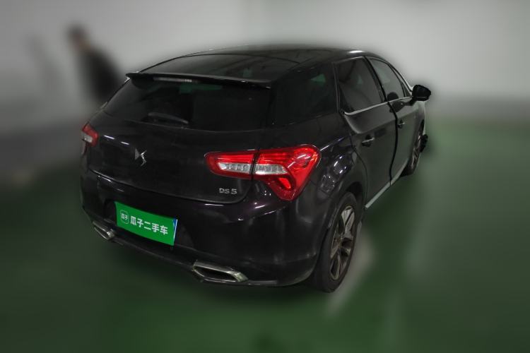 Used DS 5 2014 1.6T Luxury Edition THP160 Rear Right 45 Deg