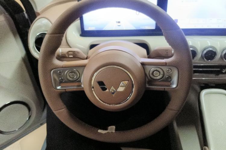 Used Wuling Bingo 2025 410 km Lingxi Deluxe Edition Steering Wheel